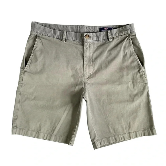 Vineyard Vines 9 Inch Bedford Cord Breaker Shorts - Picture 1 of 3